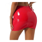 Verleidelijke latex wetlook rok