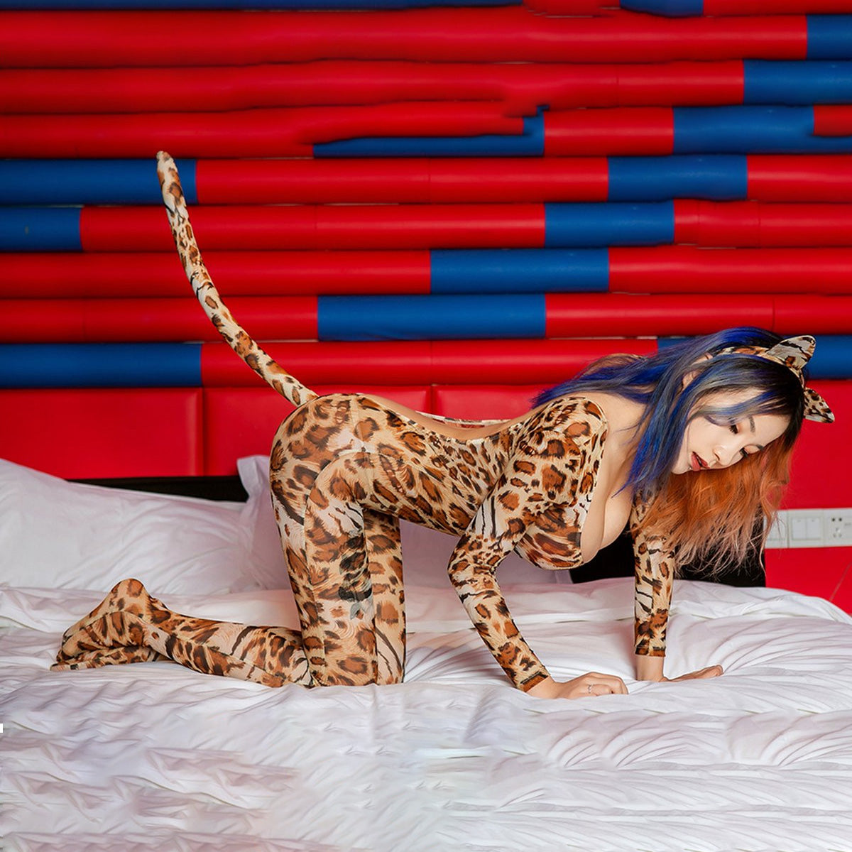 Luipaard Bodysuit met Staart